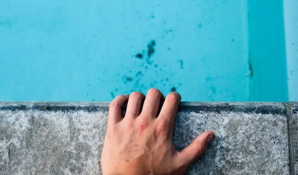 Comment enlever une tache de rouille dans la piscine ?